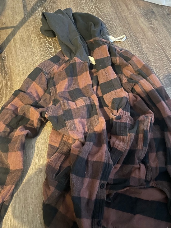 Modern Amusement Other - Modern Amusement Burgundy and Black Hooded Flannel